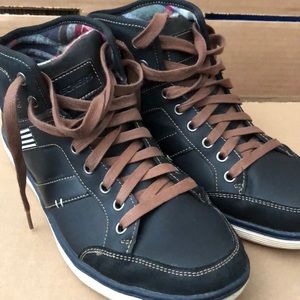 Skechers relaxed fit 10 men’s shoes